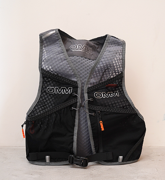 【OMM】オリジナルマウンテンマラソン Ultra Fire 5 Vest "Gray"