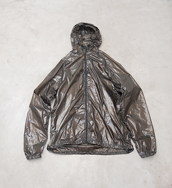 【ENLIGHTENED EQUIPMENT】エンライテンドイクイップメント men's Copperfield Wind Shirt ”Charcoal”