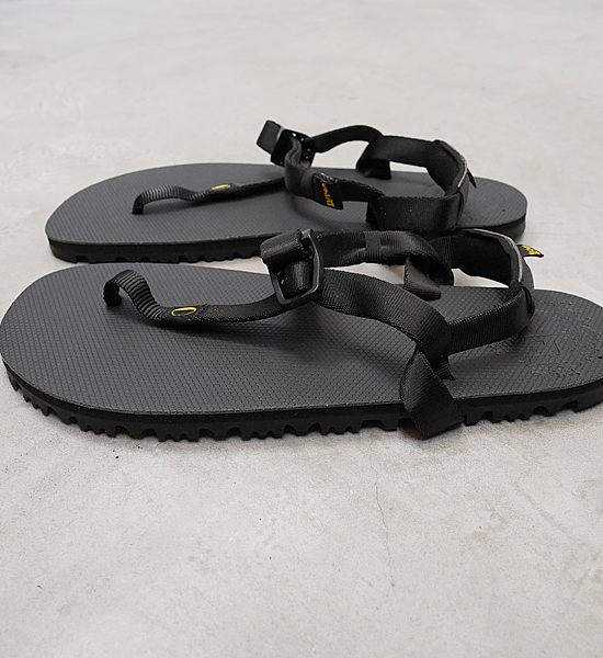 【LUNA SANDALS】ルナサンダル Retro Oso Flaco "Black"