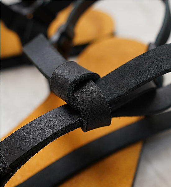 【LUNA SANDALS】ルナサンダル Venado Premium Cabra "Black"