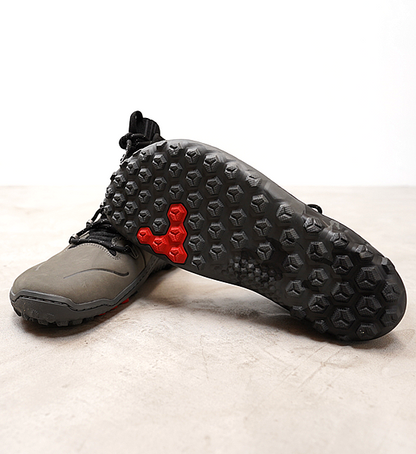 【VIVOBAREFOOT】ヴィヴォ ベアフット men's Tracker Decon FG2 JJF "Obsidian×Dark Shadow"