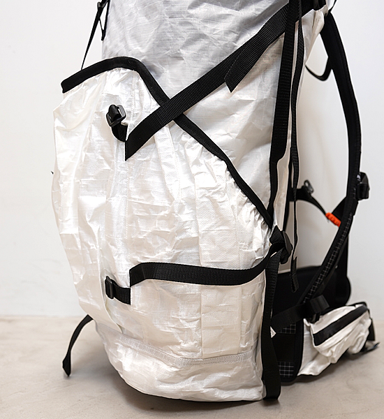 【Hyperlite Mountain Gear】ハイパーライトマウンテンギア NorthRim 70 ”White”