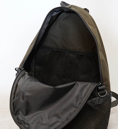 【and wander】アンドワンダー PE/CO 20L daypack "2Color"