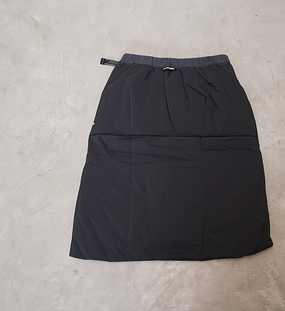 【and wander】アンドワンダー women's top fleece skirt "2Color"