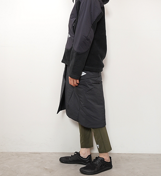 【and wander】アンドワンダー women's top fleece skirt "2Color"