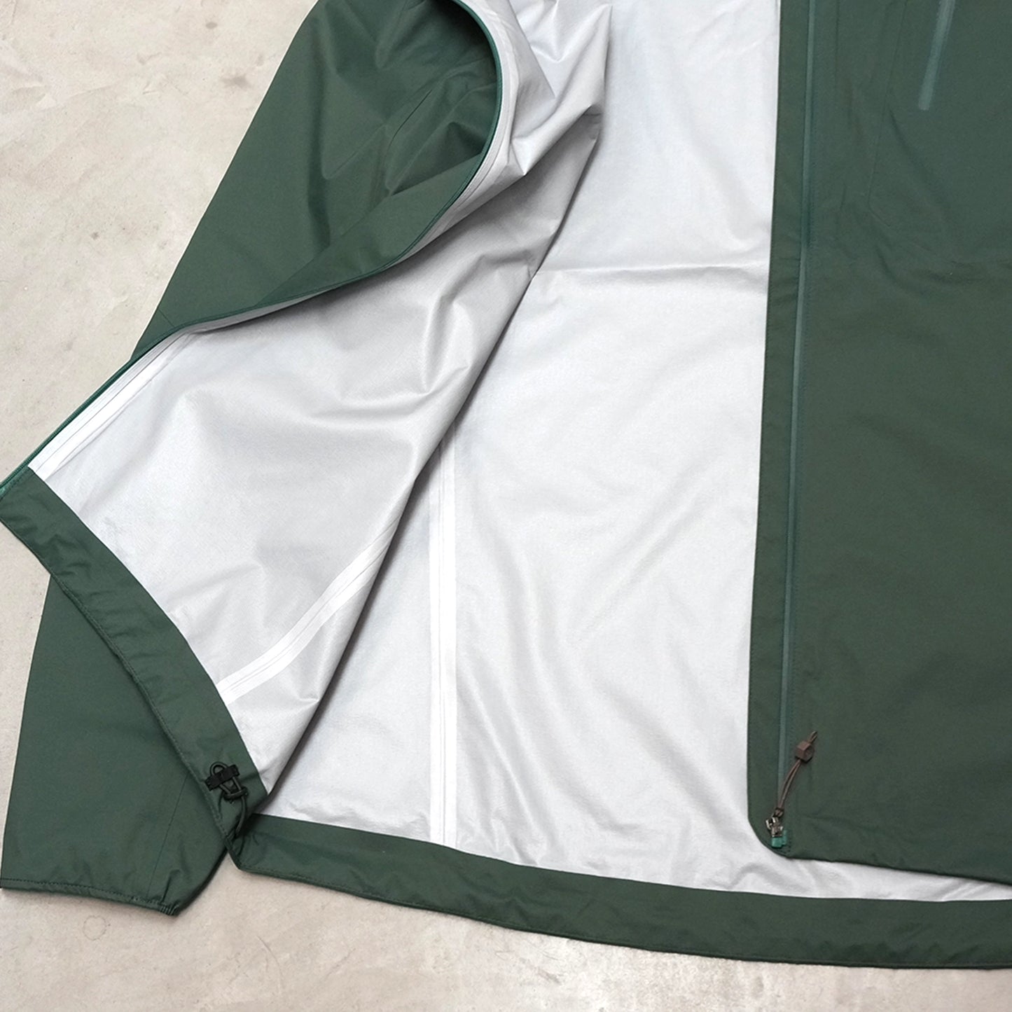 【Teton Bros】ティートンブロス unisex Feather Rain Jacket "2Color"