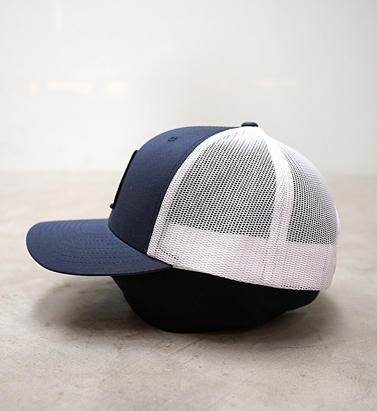 【Zpacks】ゼットパックス Zpacks Classic Trucker Hat "2Color"