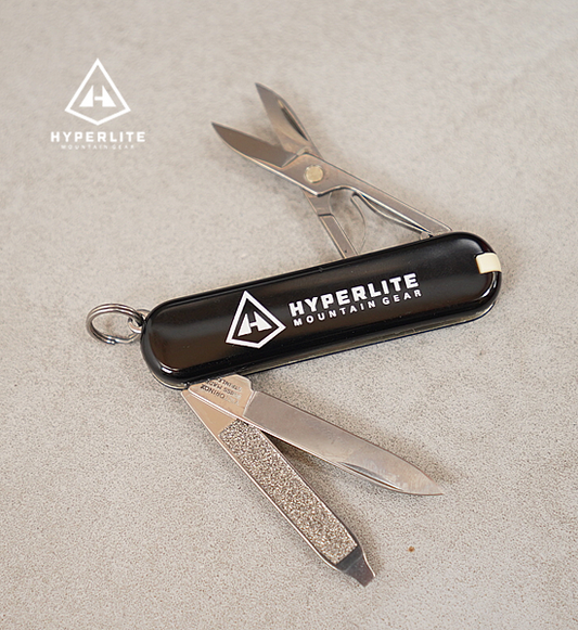 【Hyperlite Mountain Gear】ハイパーライトマウンテンギア Victorinox Swiss Army Classic SD "Black" ※ネコポス可