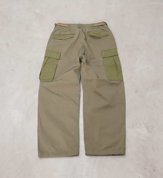 【nanamica】ナナミカ women's Cargo Pants "Khaki"