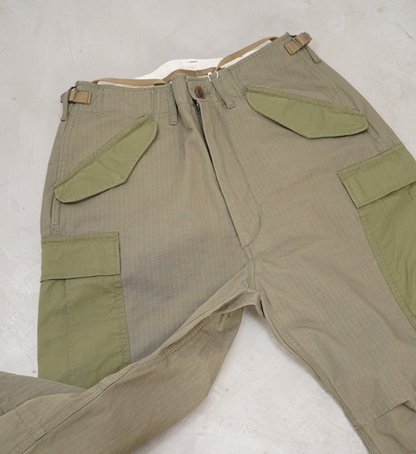 【nanamica】ナナミカ men's Cargo Pants "Khaki"