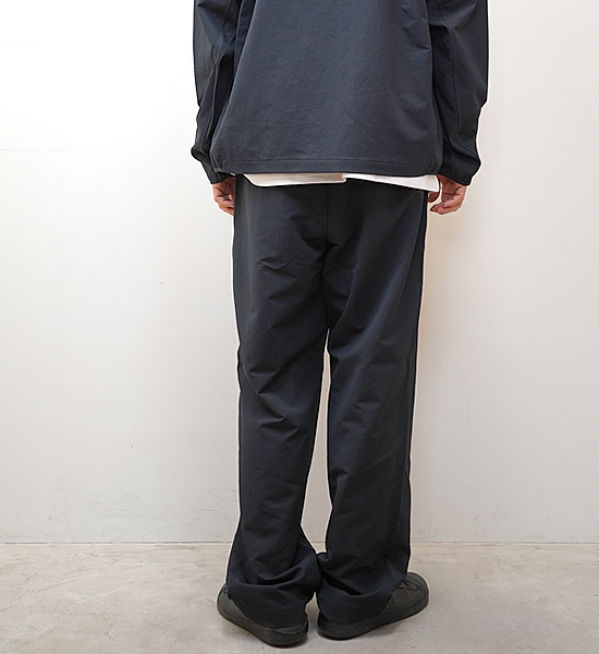 【nanamica】ナナミカ men's ALPHADRY Wide Easy Pants "Black"