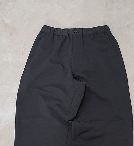 【nanamica】ナナミカ men's ALPHADRY Wide Easy Pants "Black"