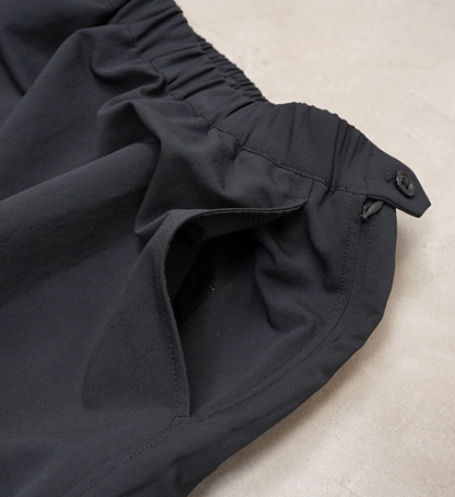 【nanamica】ナナミカ women's ALPHADRY Skirt "Black"