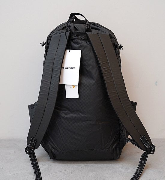 【and wander】アンドワンダー sil daypack "3Color"