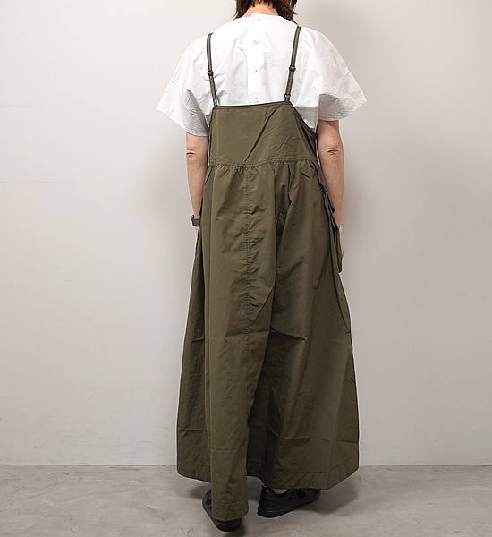 【and wander】アンドワンダー oversized cargo dress "2Color"