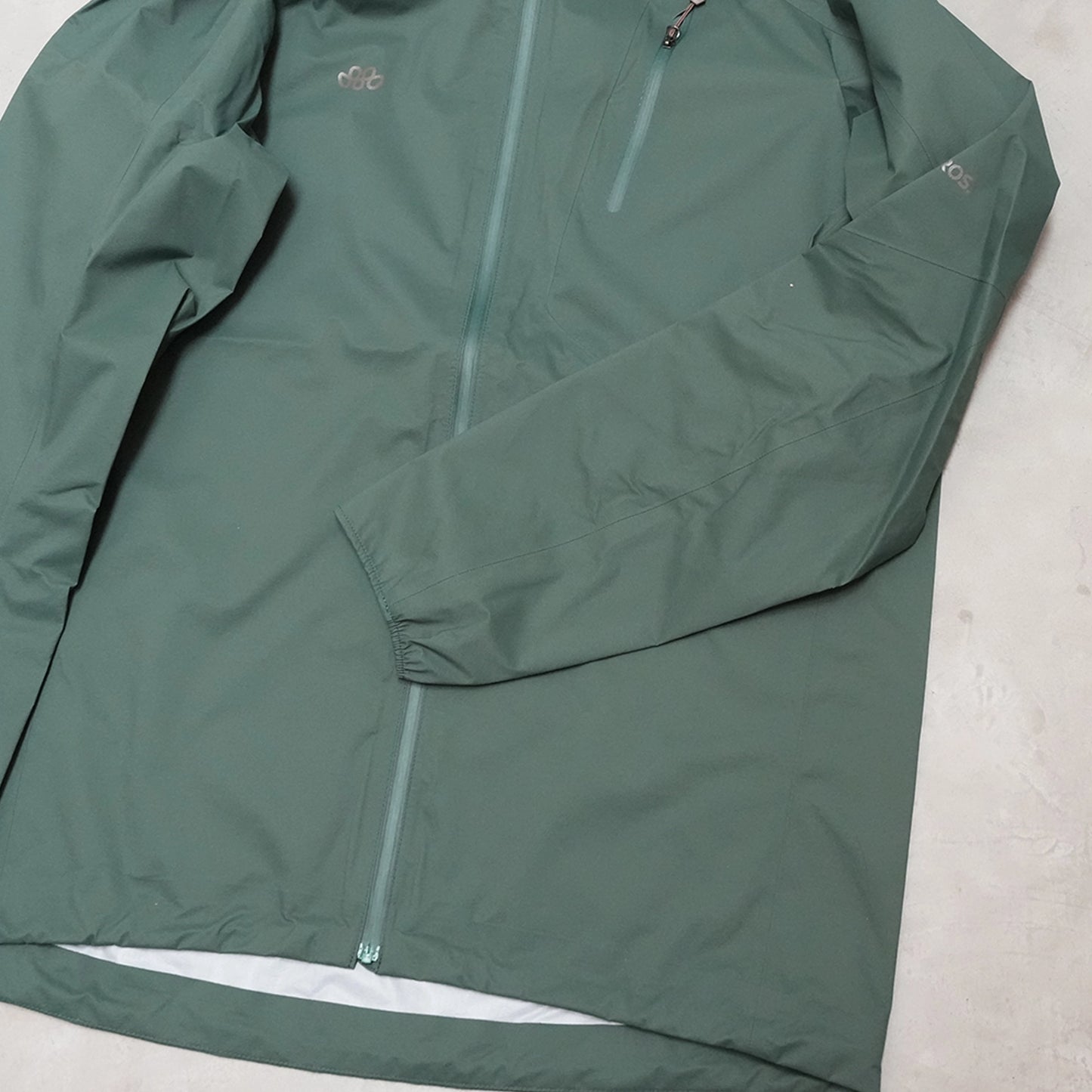【Teton Bros】ティートンブロス unisex Feather Rain Jacket "2Color"