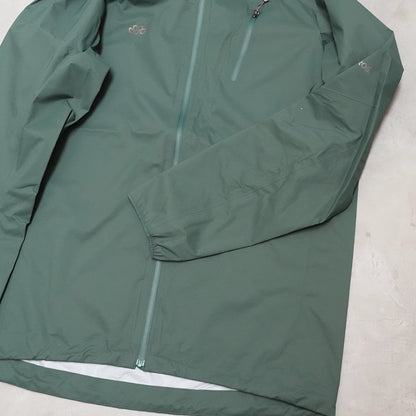 【Teton Bros】ティートンブロス unisex Feather Rain Jacket "2Color"