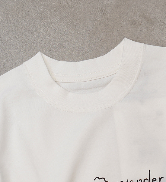 【and wander】アンドワンダー women's Yu Nagaba printed T "White"  ※ネコポス可