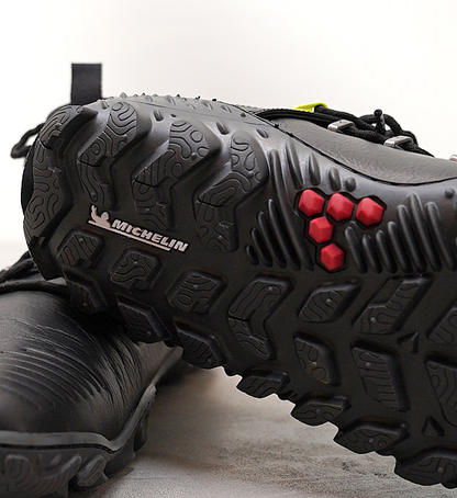 【VIVOBAREFOOT】ビボベアフット men's Magna Forest ESC "Obsidian×Lime"