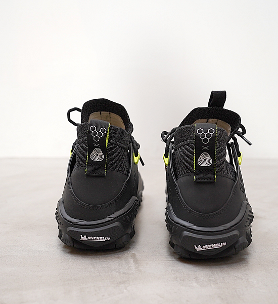 【VIVOBAREFOOT】ビボベアフット men's Magna Forest ESC "Obsidian×Lime"