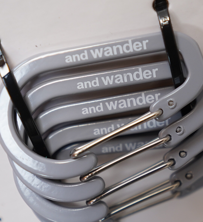 【and wander】アンドワンダー mini carabiner set "3Color"  ※ネコポス可