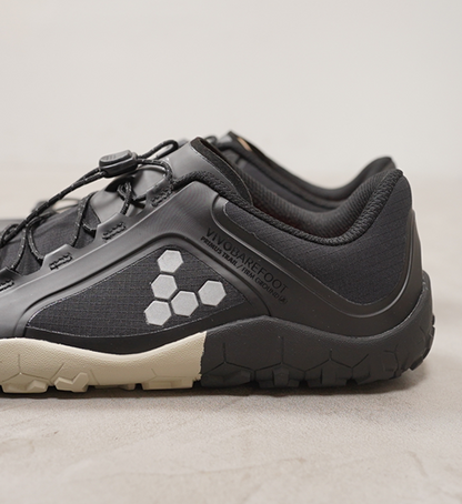 【VIVOBAREFOOT】ヴィヴォ ベアフット women's Primus Trail Ⅲ All Weather FG "Obsidian"