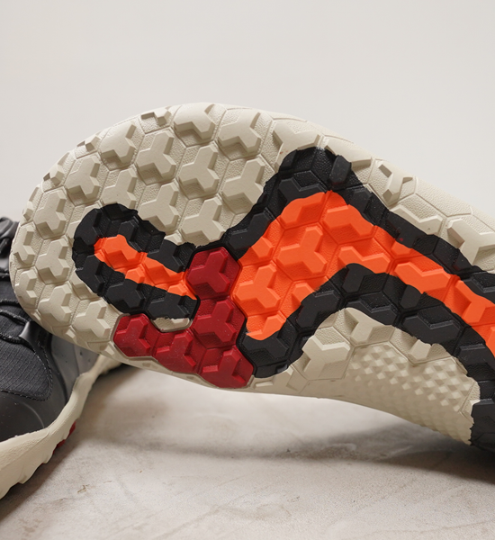 【VIVOBAREFOOT】ヴィヴォ ベアフット women's Primus Trail Ⅲ All Weather FG "Obsidian"