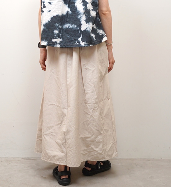 【THE NORTH FACE PURPLE LABEL】ノースフェイスパープルレーベル women's Field Gathered Skirt "Light Beige"