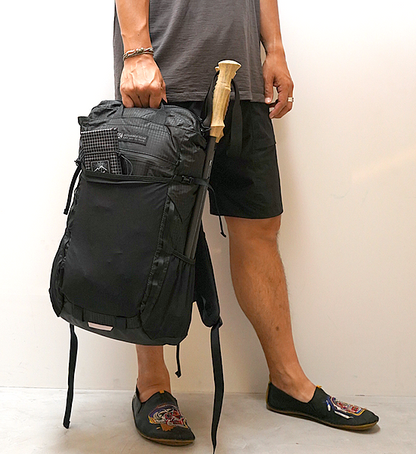 【Gossamer Gear】ゴッサマーギア Vagabond Jet R "Black"