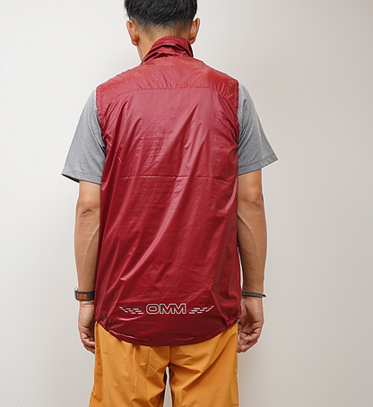 【OMM】オリジナルマウンテンマラソン men's Sonic Vest "Dark Red" ※ネコポス可