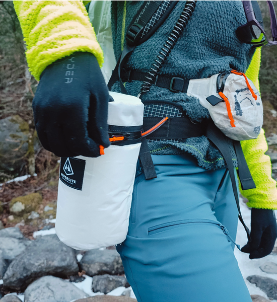 【Hyperlite Mountain Gear】The Insulator "White"