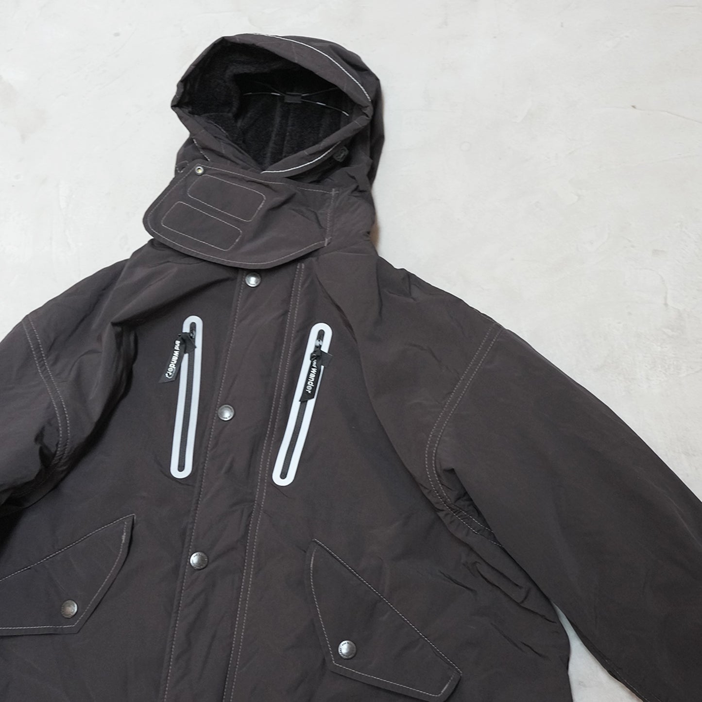 【and wander】アンドワンダー women's Fishtail Octa Coat "Black"