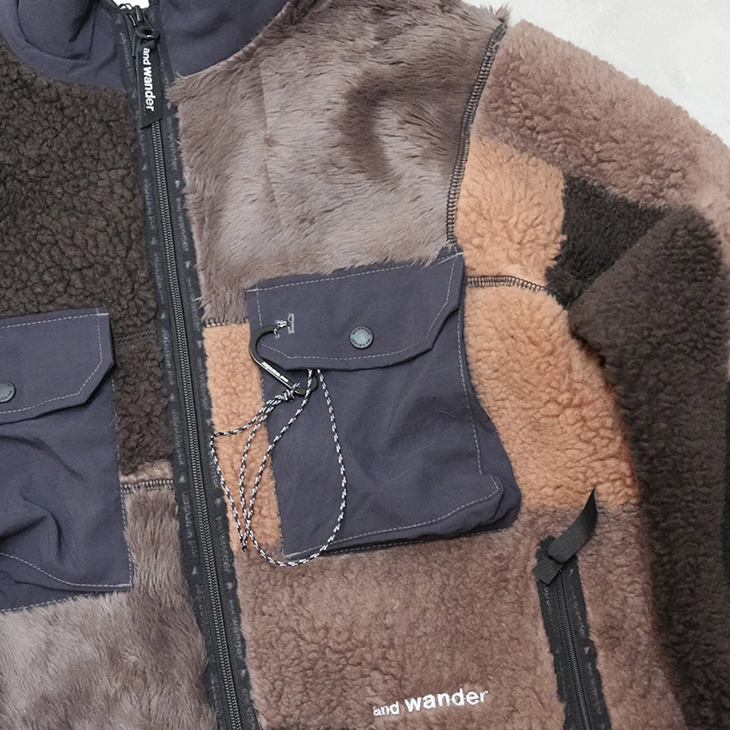 【and wander】アンドワンダー women's Mix boa jacket "2Color"