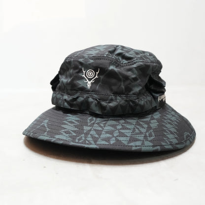 【South2 West8】サウスツーウエストエイト 〈SOUTH2 WEST8〉x〈COLUMBIA PFG〉 Logriver™ Booney Hat  "2Color"