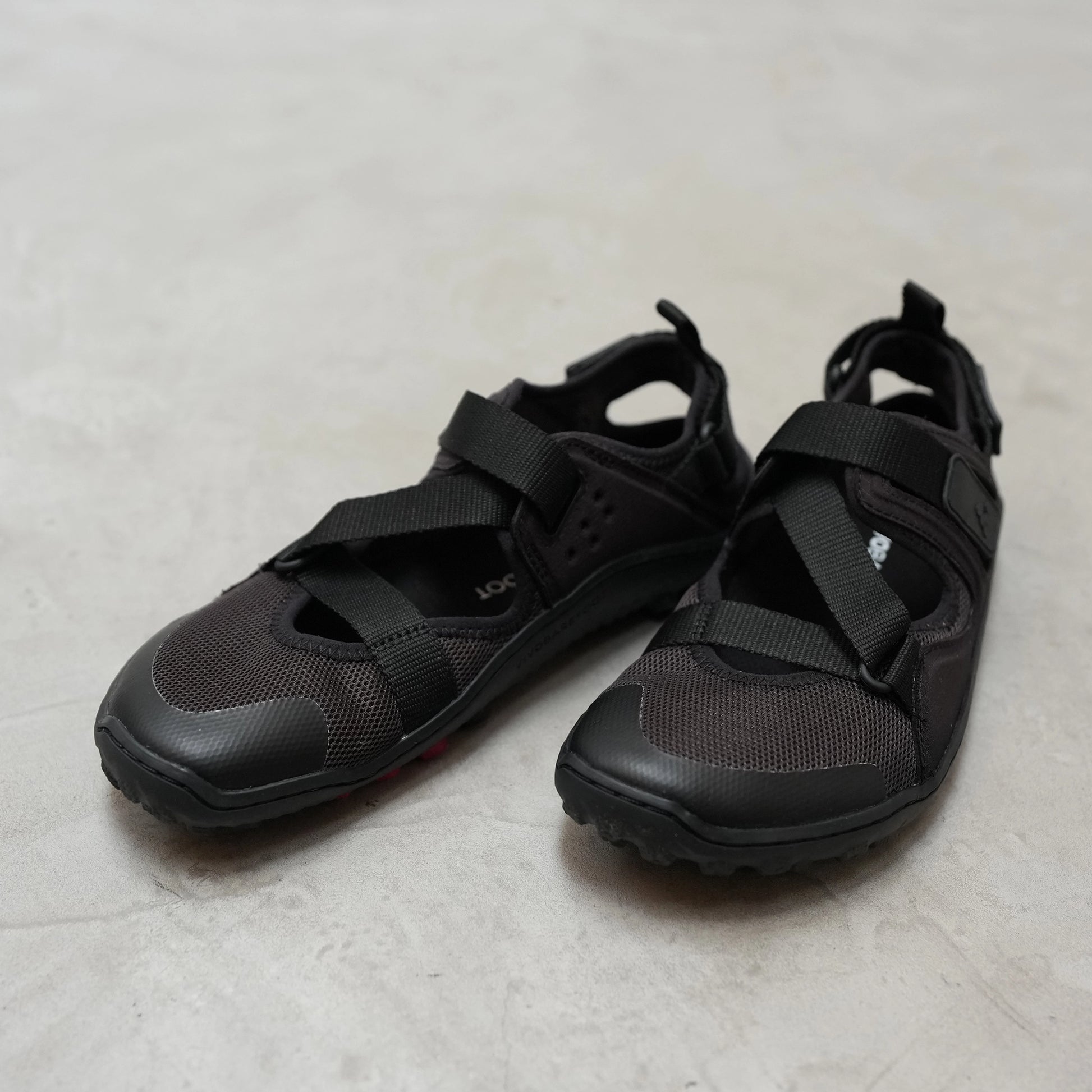 VIVOBAREFOOT ヴィヴォ ベアフット Tracker Sandal – Yosemite VIVOBAREFOOT ヴィヴォ ベアフット Tracker Sandal – Yosemite