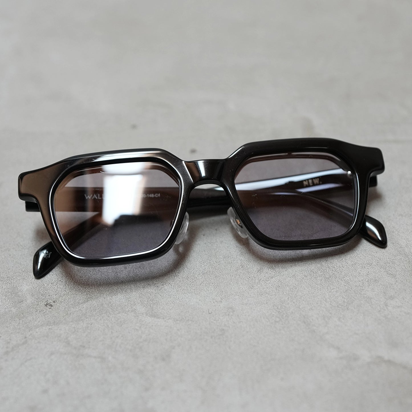 【NEW．】 ニュー. WALLIS ”2color”