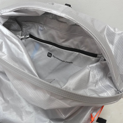 【Rab】ラブ men's Syclon XP 40 "Black×Dark Pewter"