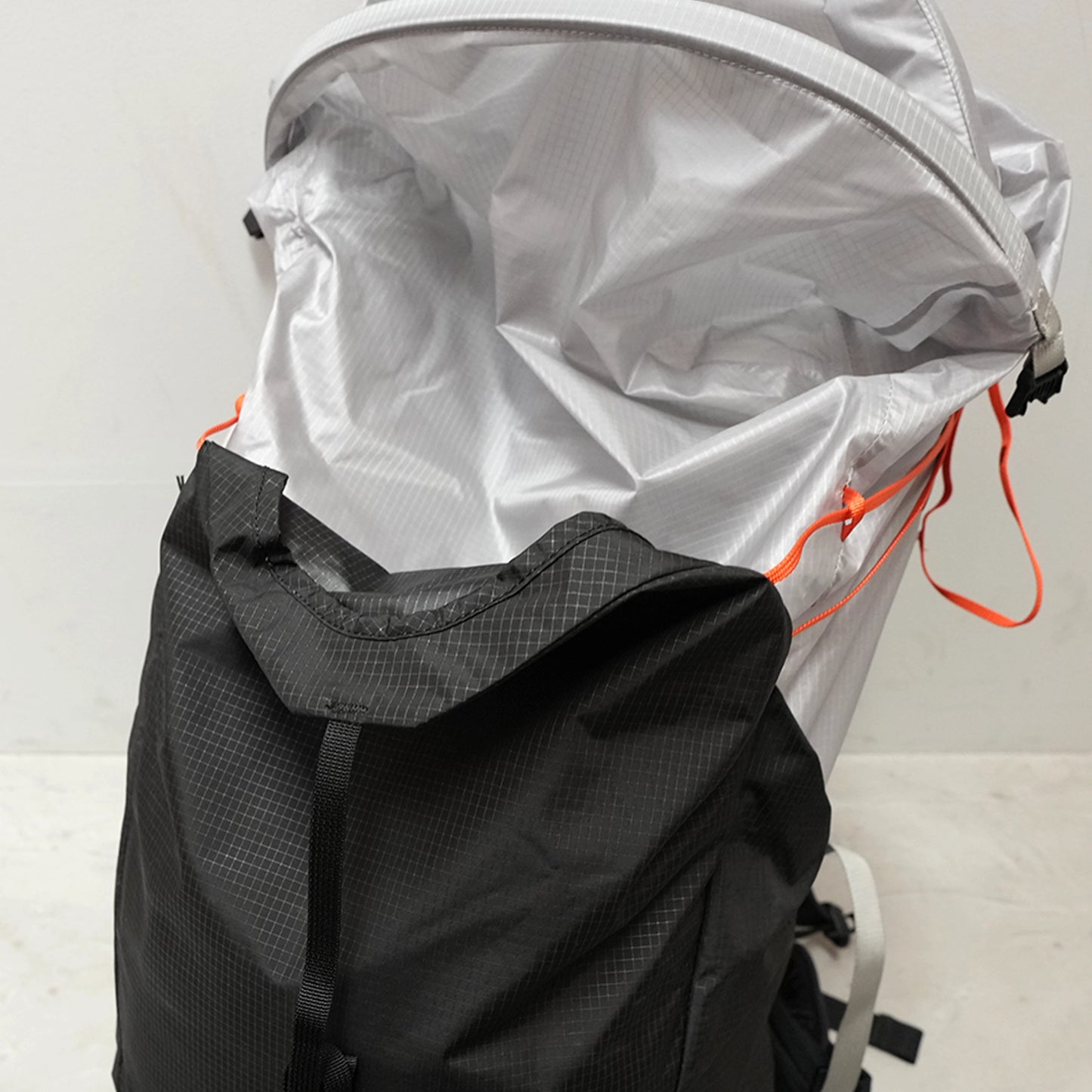 【Rab】ラブ Women's Syclon XP 38ND "Black×Dark Pewter"