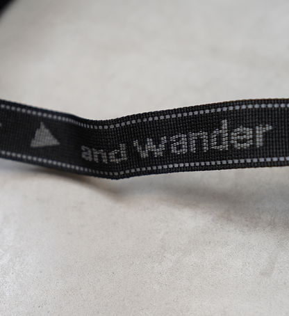 【and wander】アンドワンダー waterproof sacoche "Black"