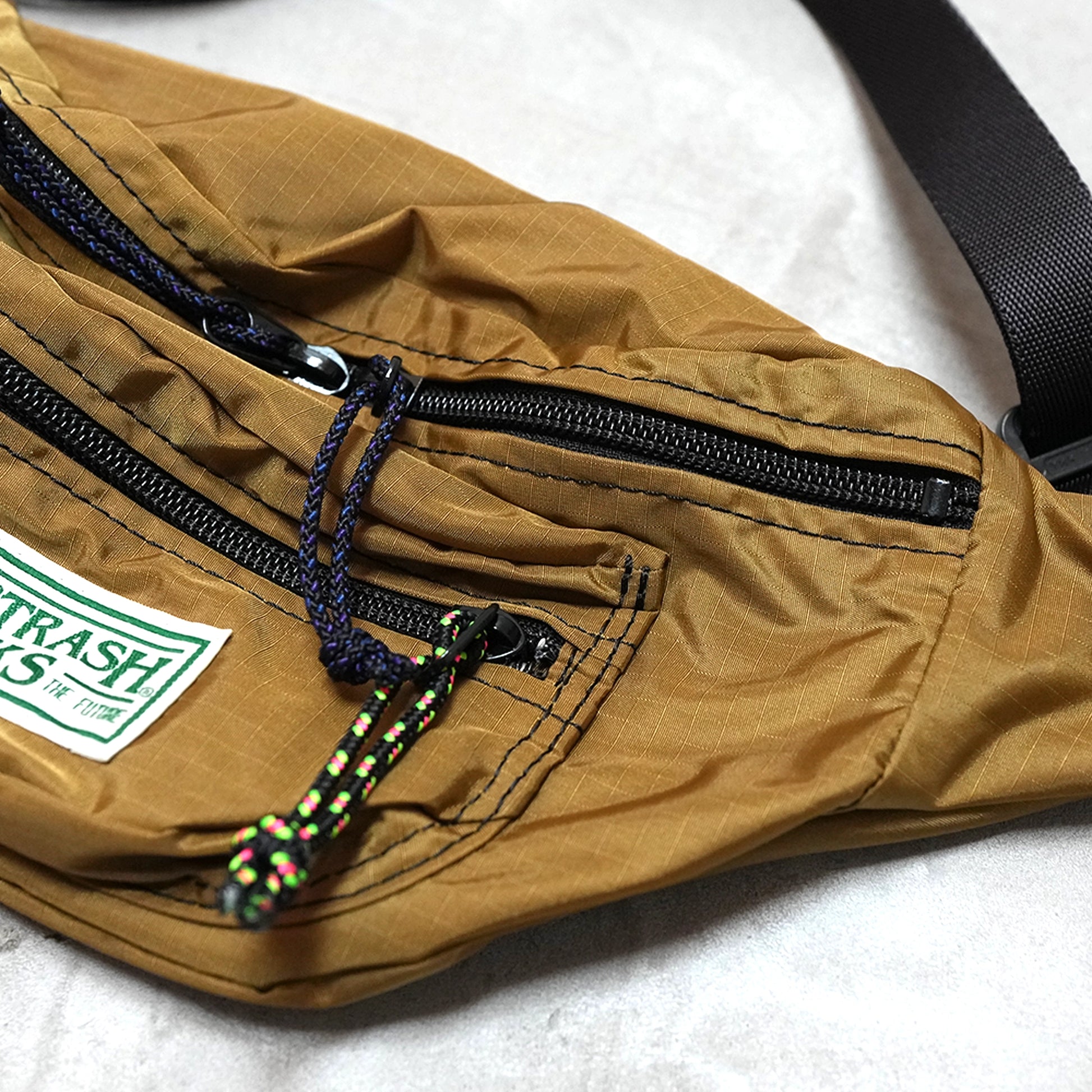 HIKER TRASH ハイカートラッシュ Pack To The Future – Yosemite
