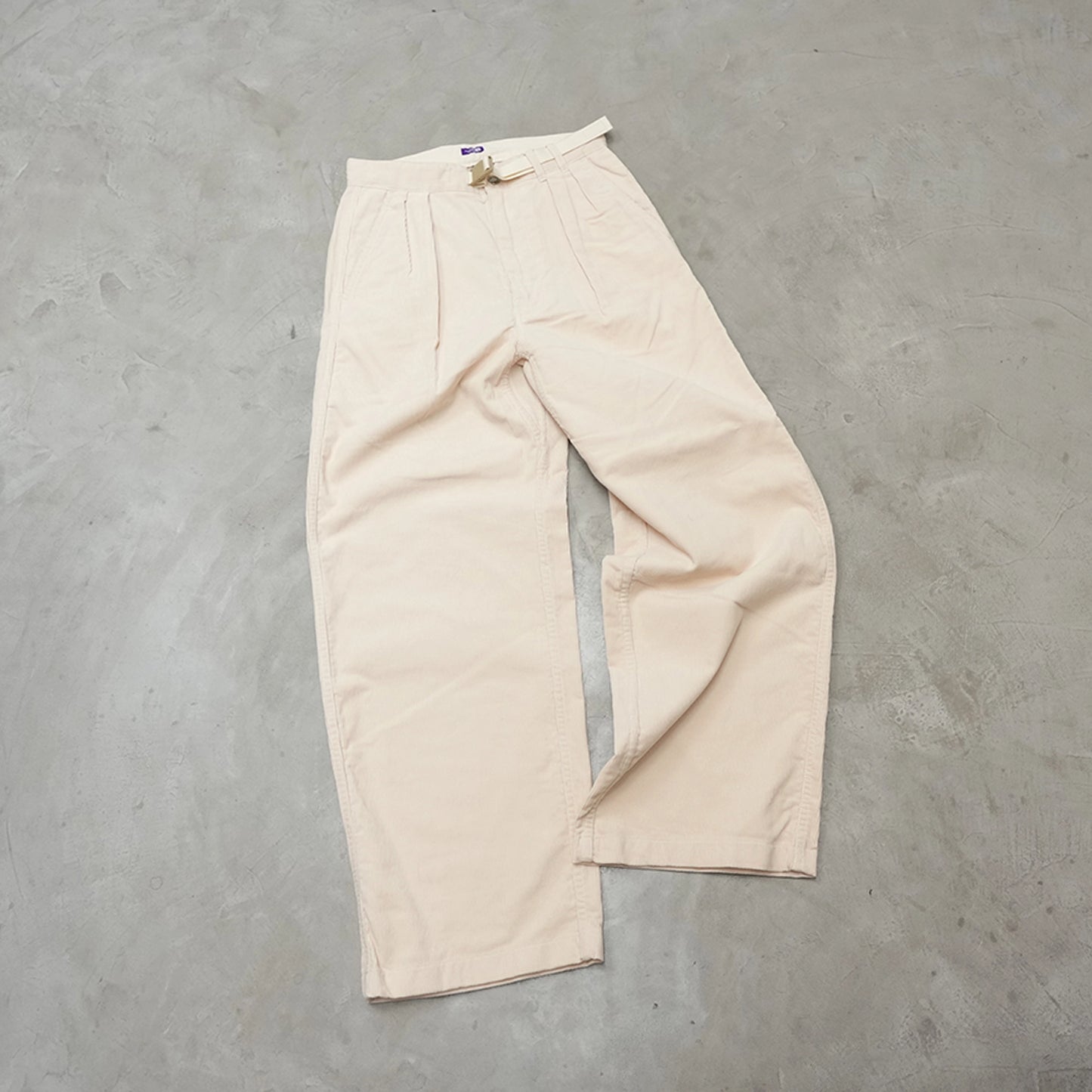 【THE NORTH FACE Purple Label】ノースフェイスパープルレーベル men's Corduroy Wide Straight Field Pants "Ivory"