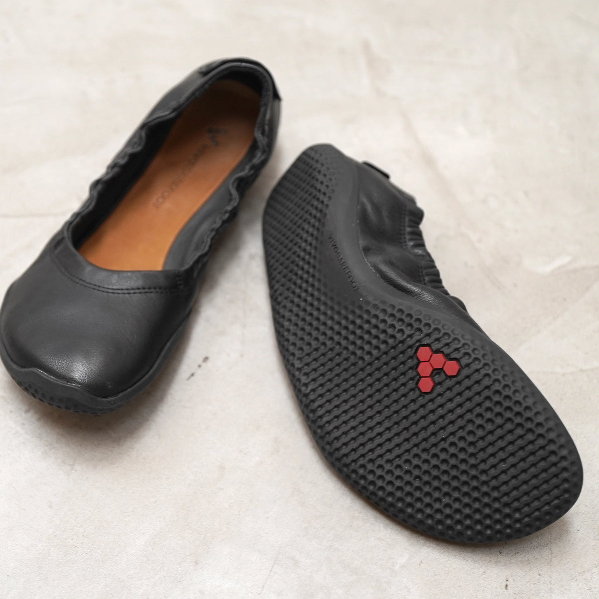 VIVOBAREFOOT ヴィヴォ ベアフット Asana Yin Ballerina Leather VIVOBAREFOOT ヴィヴォ ベアフット Asana Yin Ballerina Leather