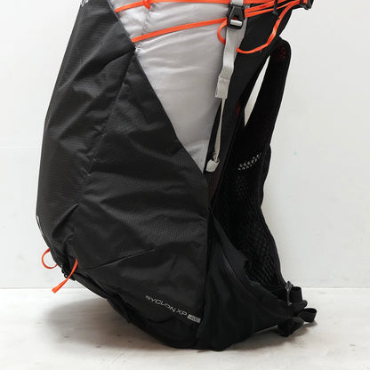 【Rab】ラブ Women's Syclon XP 38ND "Black×Dark Pewter"