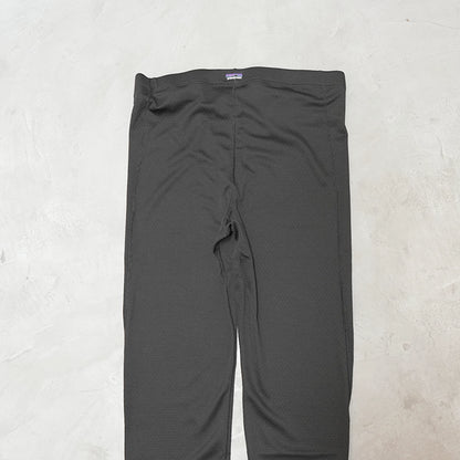 【patagonia】パタゴニア Kids Capilene Midweight Bottoms "Black" ※ネコポス可