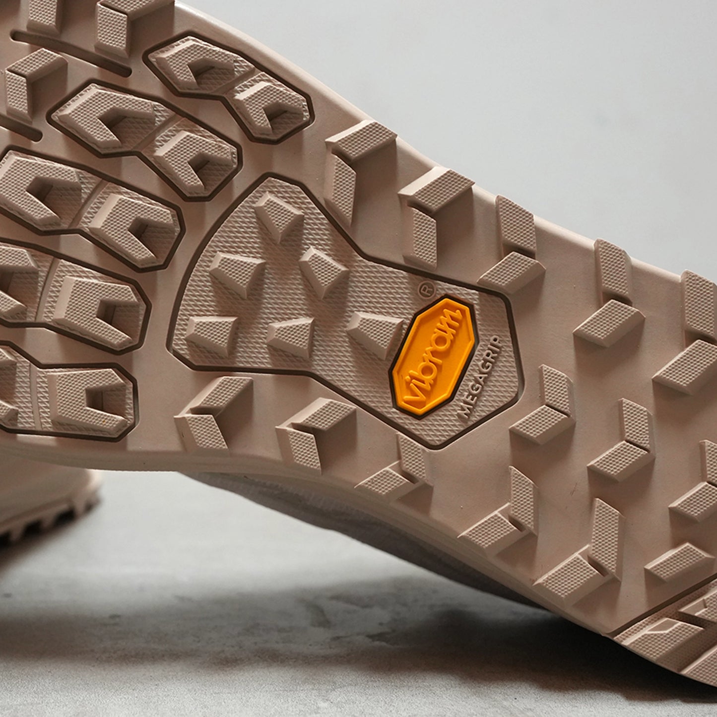 【ALTRA】アルトラ women's Lone Peak 9+ "3Color"