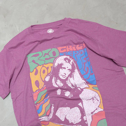 【MUSIC TEE】 R.H.C.P 'Kneelinng Girl' Tee "Pink" ※ネコポス可