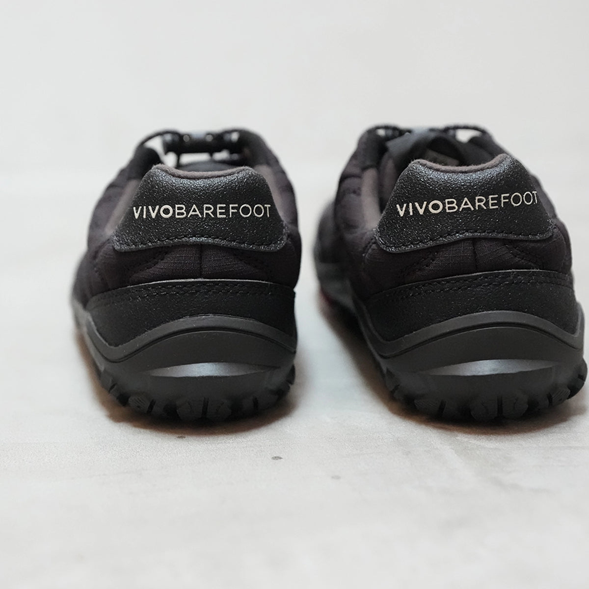 【VIVOBAREFOOT】ヴィヴォ ベアフット women's Tracker Tova Sneaker "Eclipse"