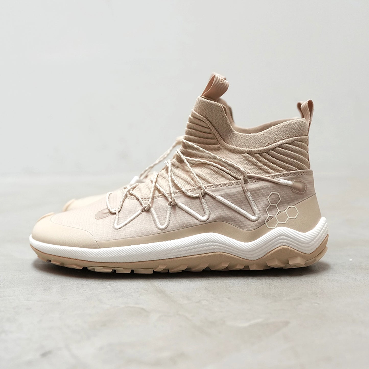 【VIVOBAREFOOT】ヴィヴォ ベアフット women's Primus Trail Flow Mid "2Color"