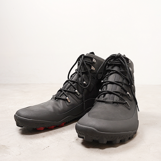 【VIVOBAREFOOT】ヴィヴォ ベアフット women's Tracker Winter Ⅱ SG "Obsidian"