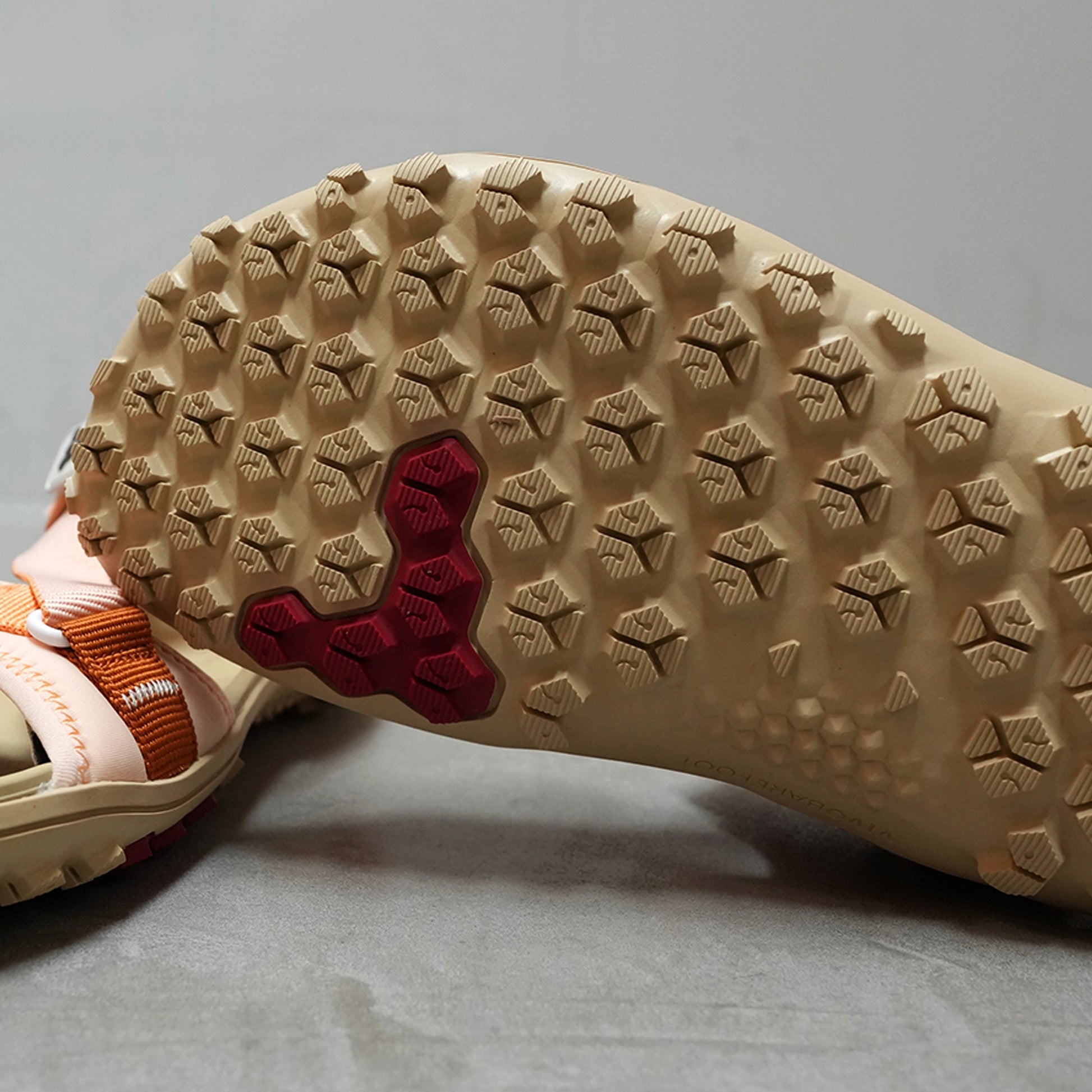 VIVOBAREFOOT ヴィヴォ ベアフット Tracker Ora Sandal – Yosemite